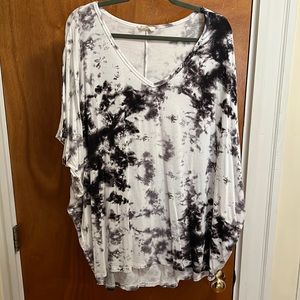 Black & White Tie-dye T-Shirt